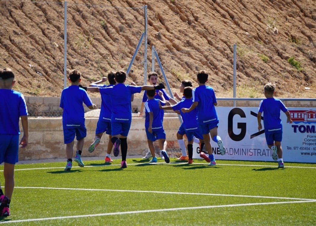 We Win Soccer Academia de Futbol We Win Soccer Academia de Futbol