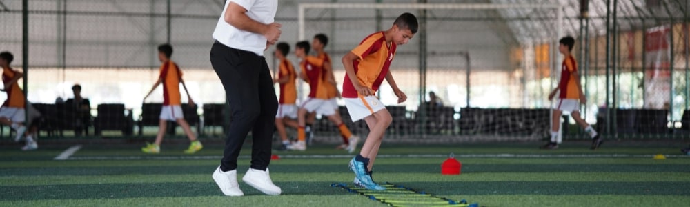 Experiencia a Domicilio Proelit Camp Stage de Fútbol Profesional